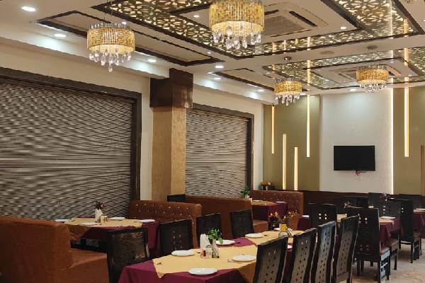 Green Ginger Restaurant Dining